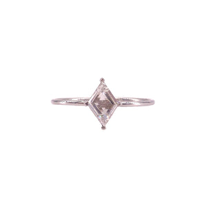 VISIONARY DIAMOND SOLITAIRE RING  IN 18KT WHITE GOLD