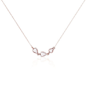 ROCK & DIVINE - RIVER OF PEARS NECKLACE | ROSE NECKLACES